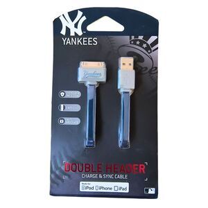 NY Yankees 30 Pin Charge Sync Cable iPhone 4 4S 3G 3GS iPad 1 2 iPod Nano 4 5 6